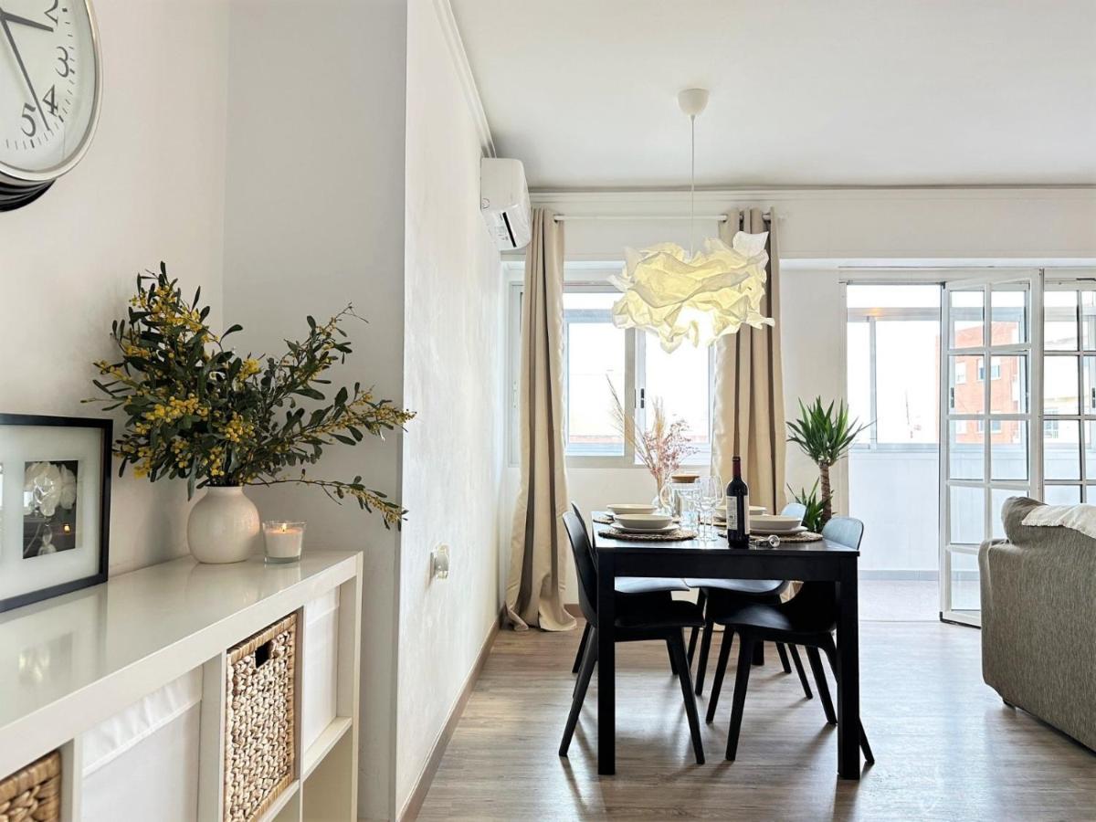 Your Sunny & Spacious Portview Home Valencie Exteriér fotografie