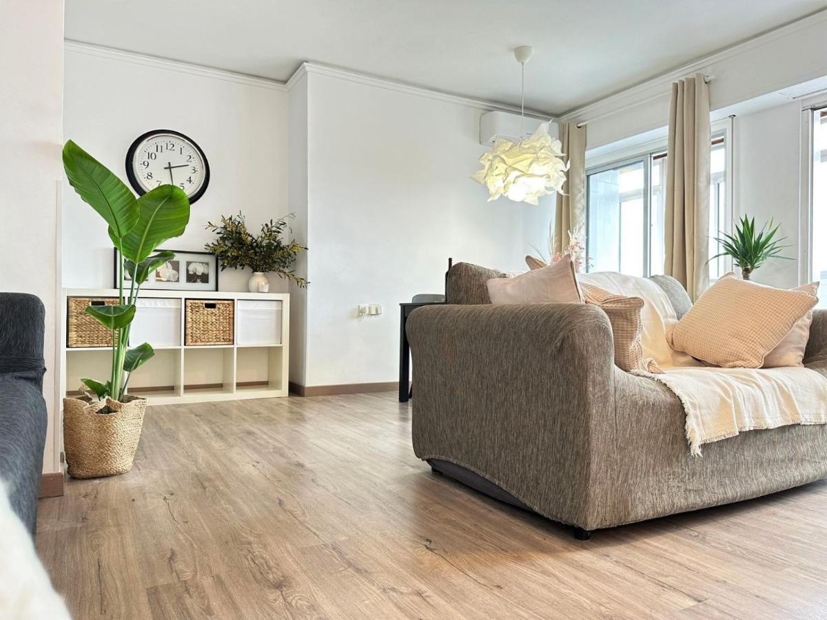 Your Sunny & Spacious Portview Home Valencie Exteriér fotografie